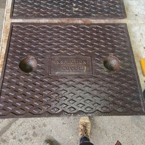 Cast iron manhole cover 640mm - cast,