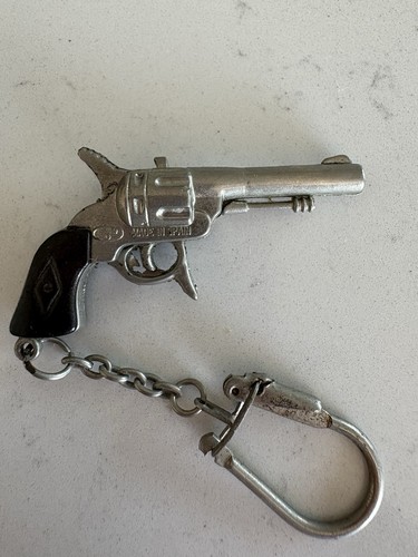 Vintage revolver gun keyring - vintage,