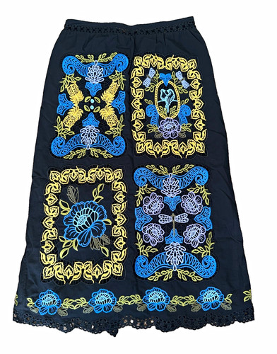 Farm black embroidered floral - black,