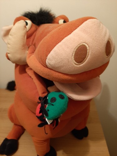 Disney store lion king pumba - lion,