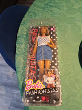 Barbie fashionistas doll 32
