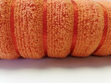 Luxury towels 100% zero twist