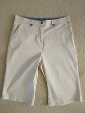 Ladies Knee Length Shorts Per