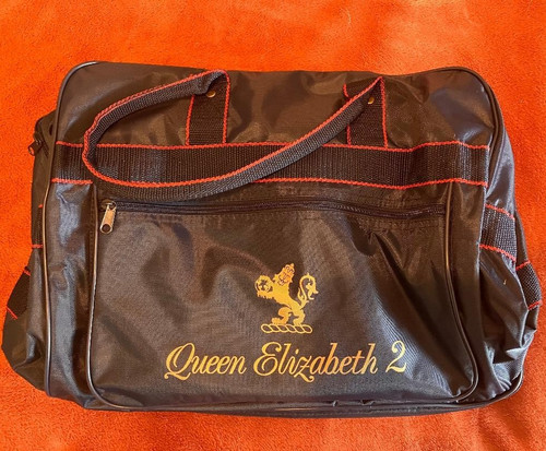 Qe2 queen elizabeth cunard - qe2,
