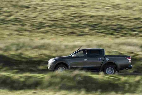 Mitsubishi l200 double - l200, cab