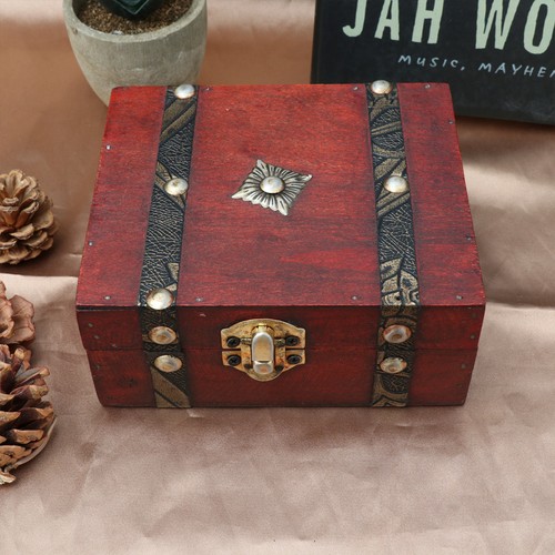 Small treasure chest - small,