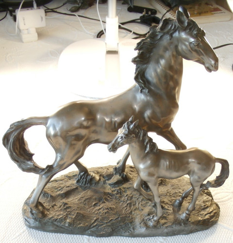 Large bronze finish horse - large, bronze‑finish