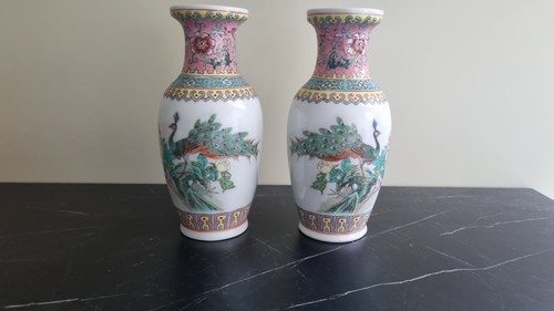 Pair chinese vases - of,