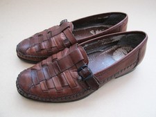 Men's Closed-Toe Brown Leather