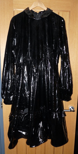 Shiny black pvc - black, pu