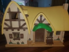 Disney Snow White And The