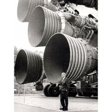 Space NASA Von Braun Saturn V