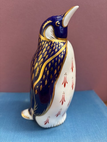Royal crown derby - crown, bone