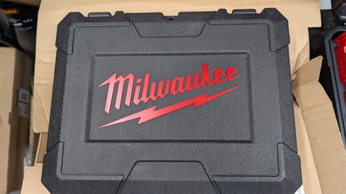 Milwaukee bpdn 402c empty - milwaukee, case
