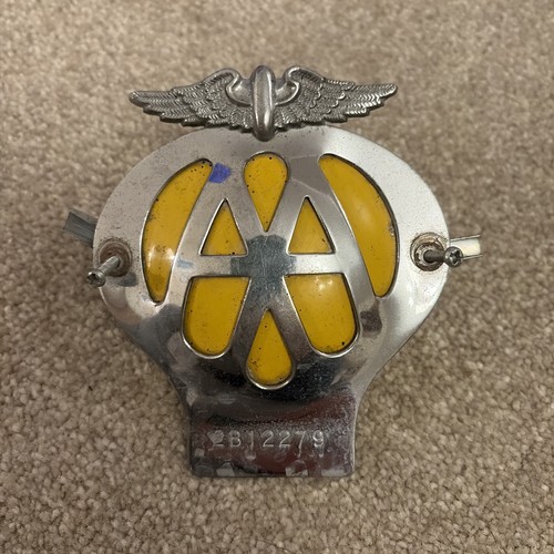 Car grille bonnet mascot - bonnet,