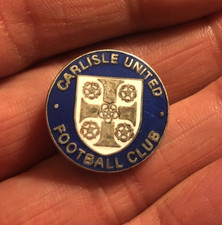 RARE OLD CARLISLE UNITED F.C. ROUND CREST ENAMEL PIN BADGE