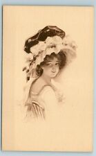 Postcard Gibson - Lady sitting