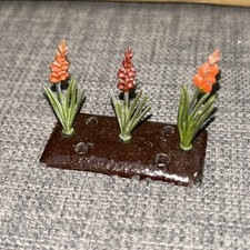 Britains miniature garden lead - miniature,