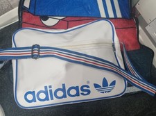 Adidas Airliner messenger