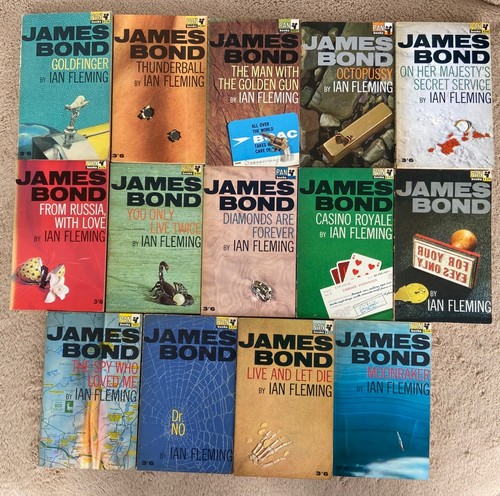 Complete set pan - pan, books