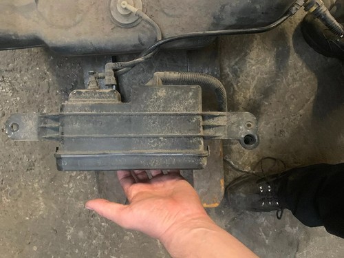 Vauxhall vxr8 fuel purge tank - vauxhall,