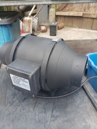 Inline extractor fan - extractor, duct