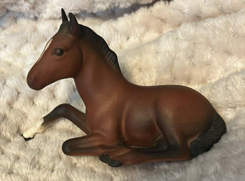 Beswick brown matt foal 915 - beswick,