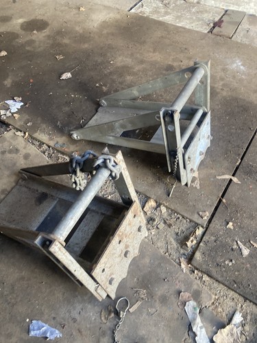 Fairey winch ground - ground, anchors
