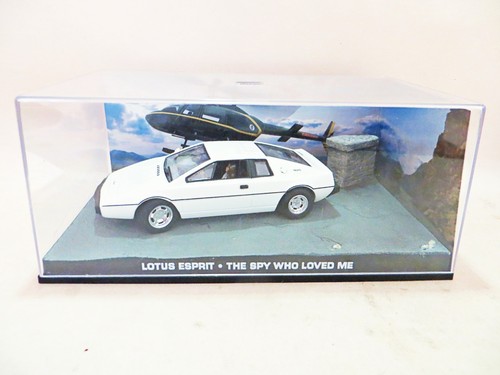James bond 007 - james,