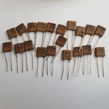 JOBLOT 20 x SRC 220pF 500v 10%