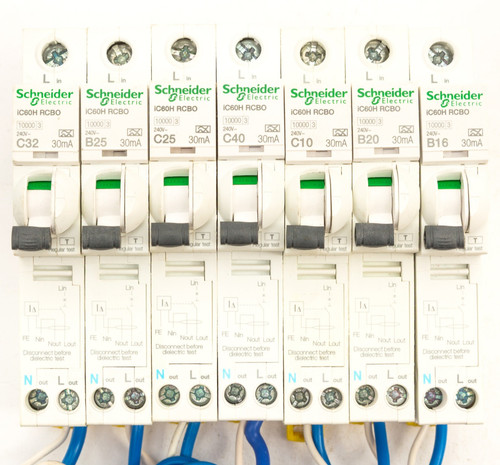 Schneider acti ic60h - acti, 6a