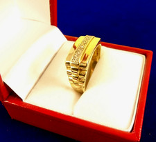 MENS 9ct GOLD DIAMOND WATCH
