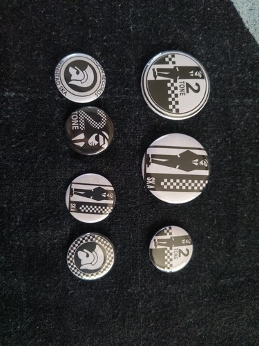 Ska two tone pin - pin, button
