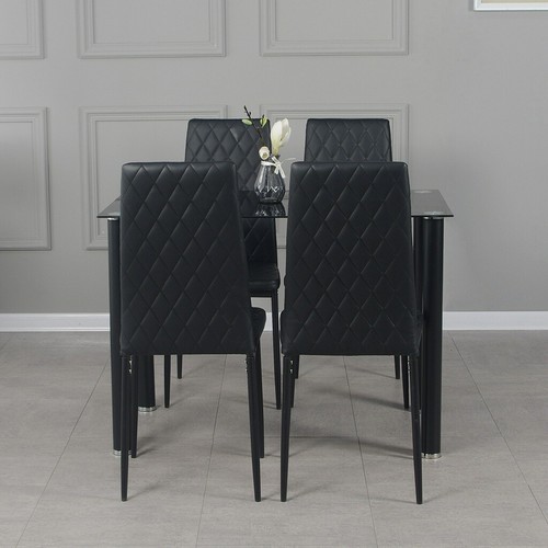 Set diamond dining - of,