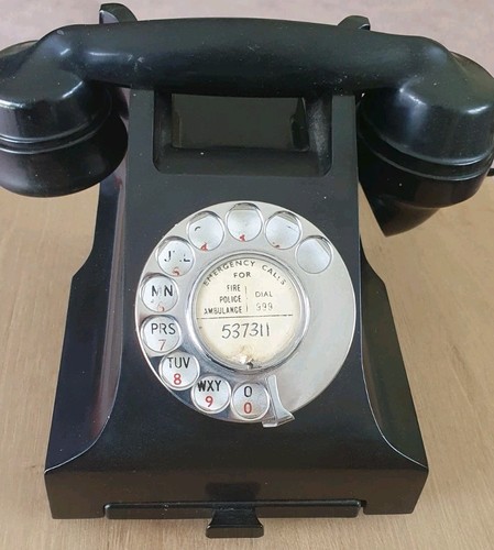Bakelite black fully working - bakelite,