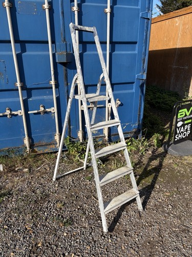 Hailo step ladder - step,
