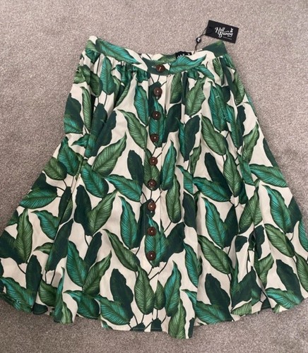 Bnwt hell bunny - bunny, rainforest