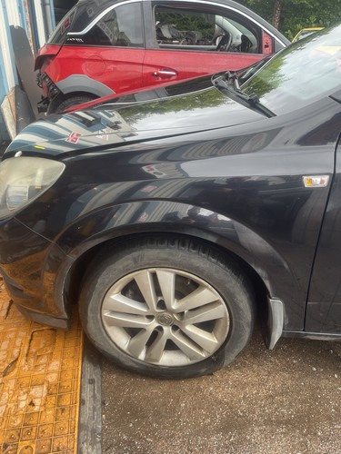 Vauxhall astra wing - vauxhall,