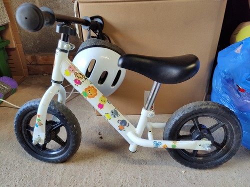 Indi balance bike