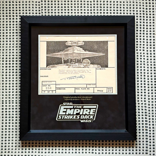 Prop store star - store, empire