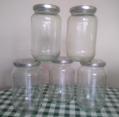 567 glass jars - x,