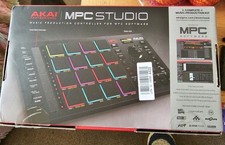 Akai Professional MPC Studio 2