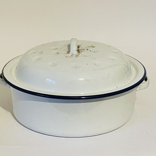 Vtg round enamel roaster - vtg,