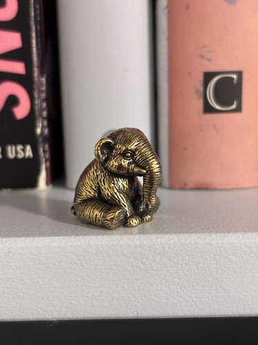 Small solid brass seated - solid,
