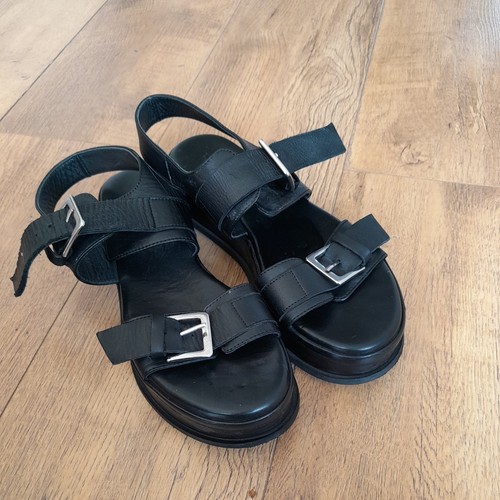 Whistles size 6 black - ,