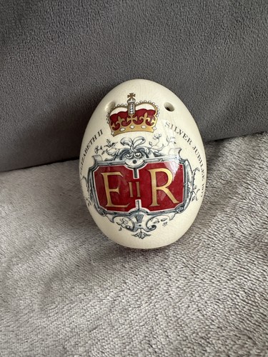 Queen elizabeth silver - queen,