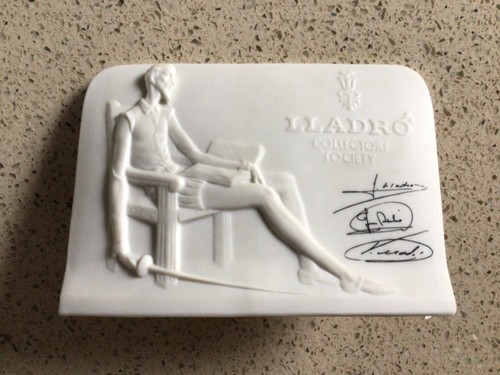 Lladro collectors society - ,