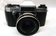 Praktica nova B 35mm SLR