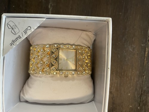 Women gold tone analog - women’s,