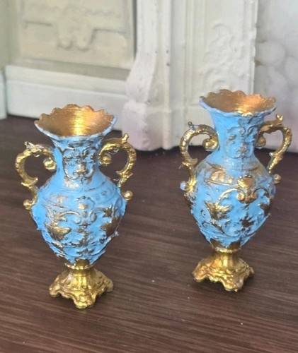 Blue miniature urns - miniature, rococo